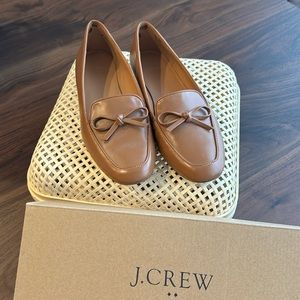 J. Crew Tan Bow Loafers with box- 8.5, 8 1/2, great condition!